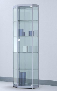 fünfeckige Glasvitrine mit Spiegelrückwand zur Wandaufstellung
