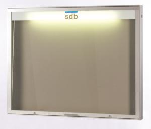 Beleuchteter Infoschrank mit abschließbarer Glastür und magnetischer