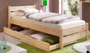 preiswertes und stabiles Holzbett mit Bettkasten